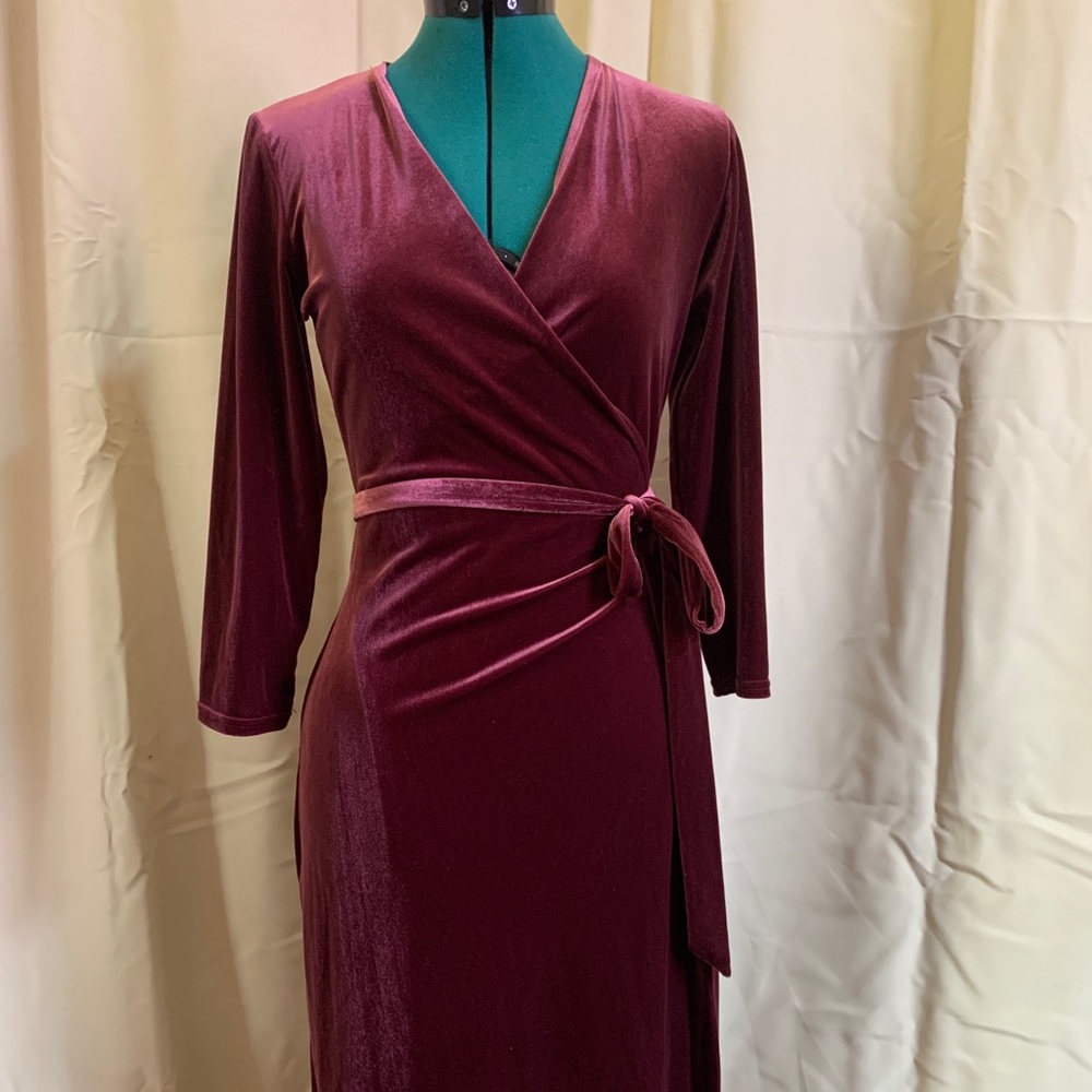 Stretch velvet burgundy wrap dress. Size 6-8